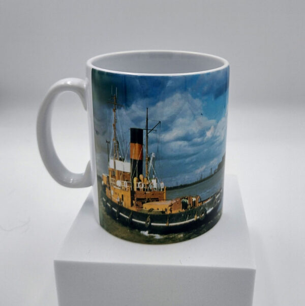 10oz Ceramic Mug – ‘In Service image, with Logo on Reverse’ (inc card mailer box)